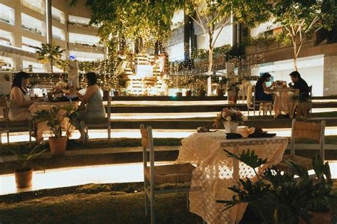 SPECIAL: Dine Under The Stars At This Romantic, Limited-Time-Only