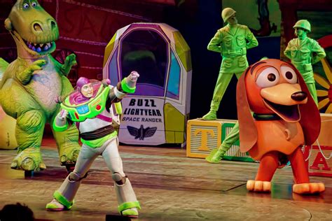 Tstm Buzz In The Shipboard Show Toy Story The Musical Charles B
