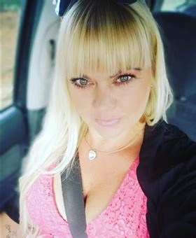 Daniela katzenberger ist bekannt für ihre offene, bodenständige und herrlich witzige art. Schauspielerin Manuela Huebsch-Benkendorf auf StagePool