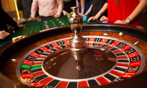 How to play (and win) at blackjack: Four Rules to Win Real Money Playing Roulette At Online ...