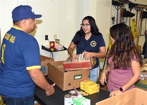 Whether you're an individual, group, or company there are many opportunities to volunteer. Navy Recruiting District San Antonio Sailors volunteer at ...