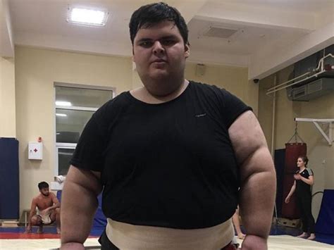 Sumo Wrestler Once Known As Worlds Heaviest Boy Dead At 21