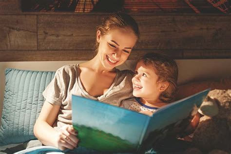 How To Read A Perfect Bedtime Story For Your Little One