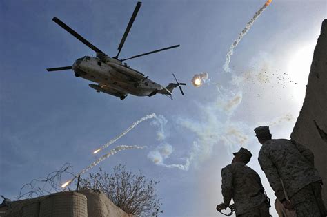 Авария вертолета В Афганистане погибли двое украинцев 020918 1836