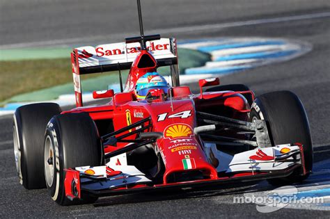 On board fernando alonso overtaking:grosjean and hamilton! Ferrari: Alonso still gets excited at Jerez