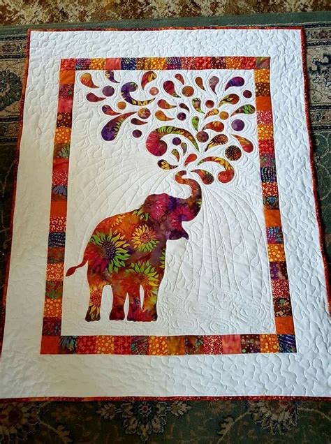 Pin By Nana Conejo On Quilting Elephant Quilts Pattern Elephant
