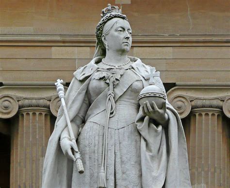 Statue Of Queen Victoria In Worcester © Roger Kidd Cc By Sa20