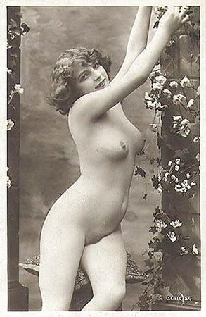 Vintage Erotic Photo Art Nude Model C Pics
