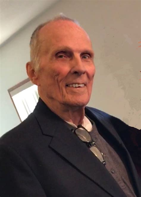 Edward Schieber – Royer Funeral Home