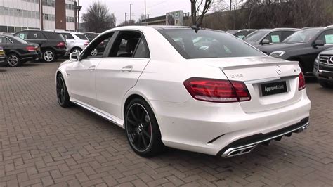 The most notable visual change is the reshaped. Mercedes-Benz E-Class Saloon (Facelift 2013) E63 AMG ...