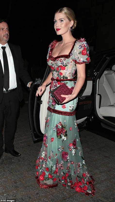 A Work Of Art Lady Kitty Spencer Dazzles In Floral Couture At Fashion