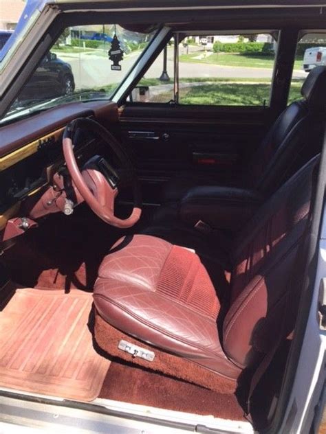 1990 Jeep Grand Wagoneer Fully Rebuilt Low Mileage On
