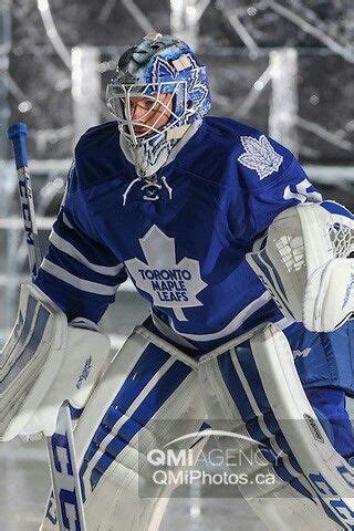 #jonathan bernier #colorado avalanche #gifs* #as requested #ngl its good to have him back #the 2nd gif is me when i saw this vid. Jonathan Bernier | Toronto maple leafs, Toronto maple ...