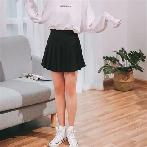 Korean Style Solid Bodycon Pleated Short Skirt Women Streetwear Casual Mini High Waist Spring