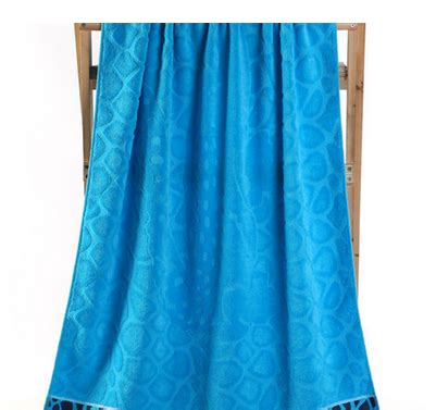 Whether you're looking for a stylish addition to the bathroom or a new bath towel set to wrap yourself up in purchase a pack of bath towels and hand towels for a luxurious upgrade to your bathroom. wholesale cheap 100% cotton face towel/bath towel - China ...