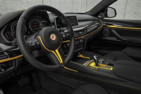 The touch of the bmw x6 from the country of origin came at the expense of one of the most ambitious modification projects to date. Manhart BMW X6M "MHX6 700" with 700 horsepower