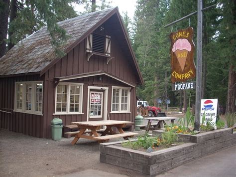 Maybe you would like to learn more about one of these? The ice cream shop - Picture of Union Creek Resort ...