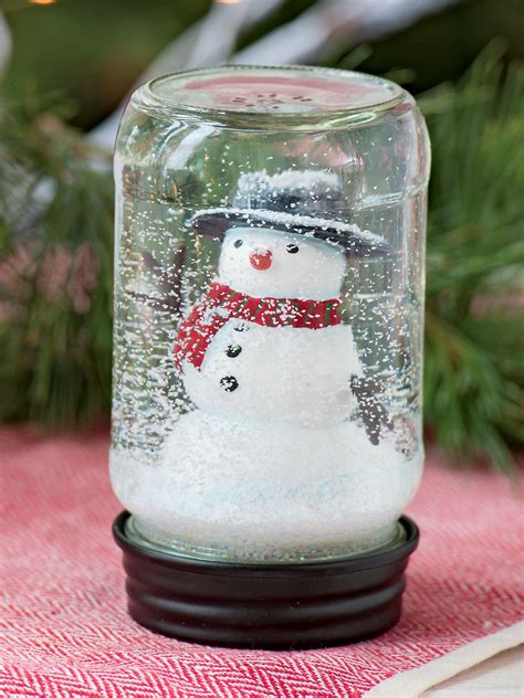 Snowman In A Jar Snow Globe Schneekugel Selber Machen Schneekugel Weihnachten Schneekugel