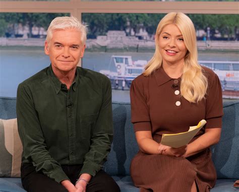Itv ‘supporting Holly Willoughby And Phillip Schofield Behind The Scenes After ‘concerns For