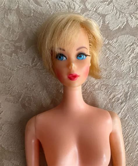 VINTAGE MOD HAIR Fair Barbie Head On TNT Body Blonde S Mattel PicClick