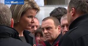 Belgian royals pay tribute to metro station dead