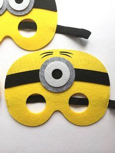 With its dense filling the pillow stays in shape and therefore moulds to the shape of the head. Sleeping Eye Mask - Minion | Minion mask, Sleep mask, Minions