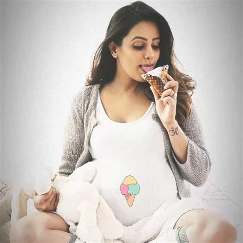 Stunning Pictures From Anita Hassanandanis Maternity Shoot Will Surely Leave You Awe Struck