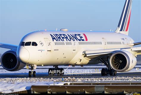 F Hrbc Air France Boeing 787 9 Dreamliner At Paris Charles De