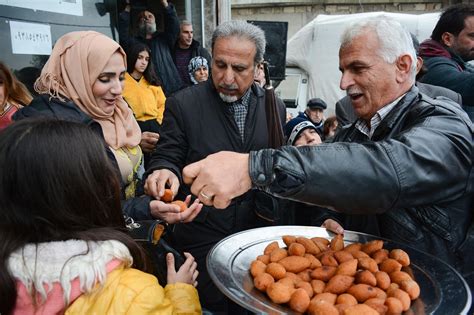 عيد القوزلة سكان الساحل السوري يحتفلون برأس السنة الشرقية 16 01 2023 سبوتنيك عربي