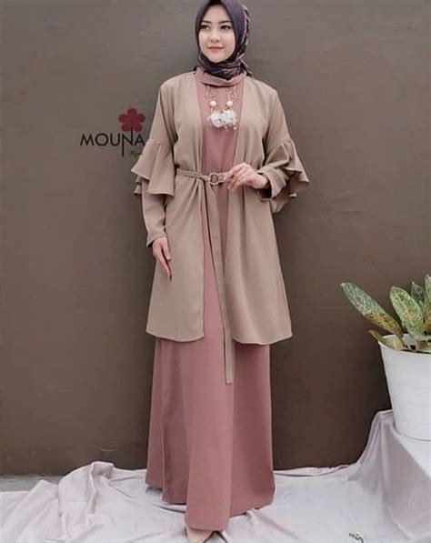 Kamu juga tentu akan memilih model baju yang stunning, yang akan membuat. Model Baju Gamis Pesta Sederhana Warna Pastel | Model ...