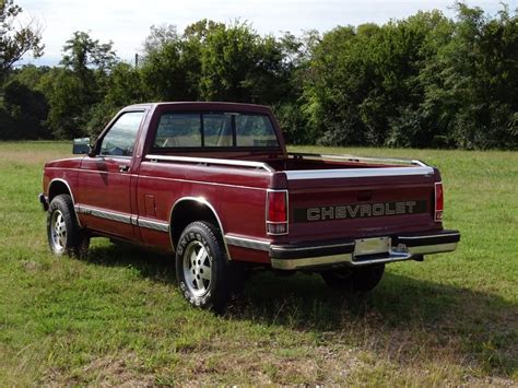 We are a nationwide operator, delivering service on a 24h/24 and 7d/7 basis. 1992 Chevrolet Pickup -S10-1 OWNER TRUCK-SHORTBED-4X4-4.3 ...
