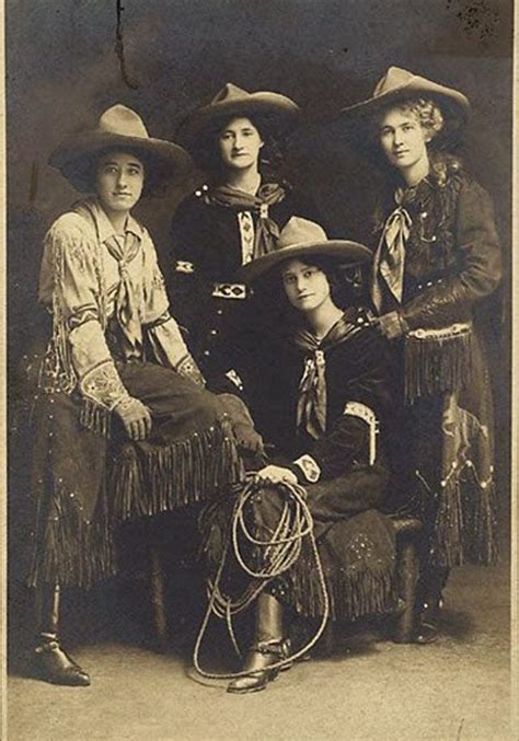 Cowgirls In The Early Th Century Vintage Cowgirl Women In History Cowgirl