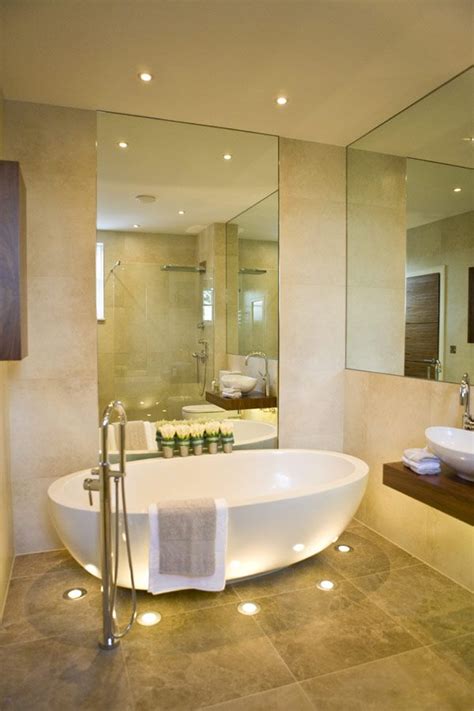 As you look through our handpicked ceiling lighting ideas, consider how the style of your home and the functionality of the ceiling lighting in question can be used to bring out the home you want to see. 5 Decorating ideas for a Small Bathroom | Modern bathrooms ...