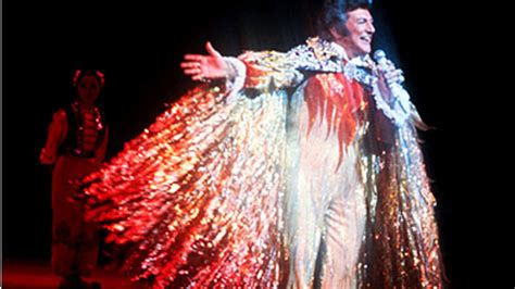 10 Real Life Liberace Outfits That Must Make It Into The