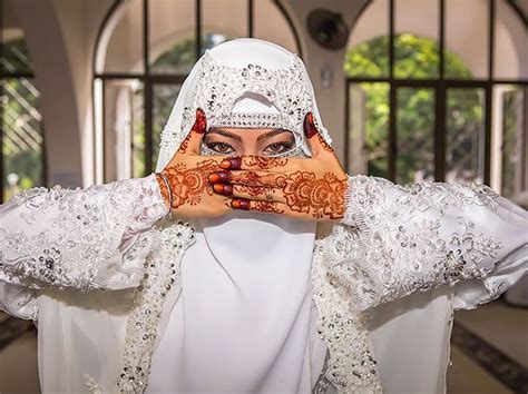 Brides Wearing Hijabs On Their Wedding Day