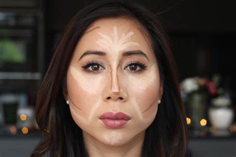 How To Contour And Highlight A Round Face With The Smashbox Contour Kit
