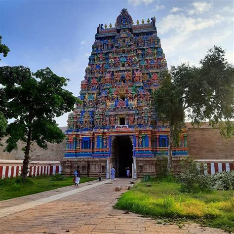 Jambukeswarar Temple Thiruvanaikaval Also Thiruvanaikal