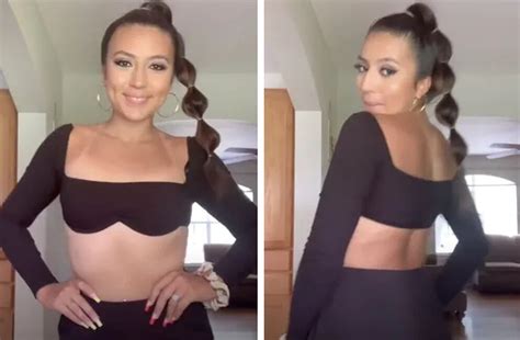 Waitress Fired After Tiktok Rant About Skimpy Crop Top Goes Viral Nz Herald