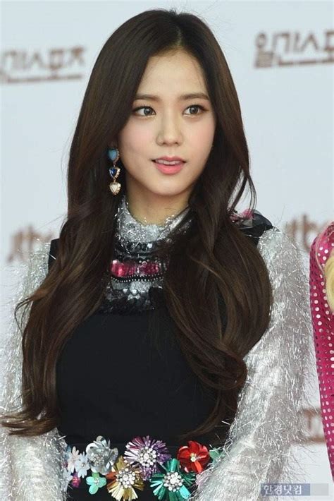 Cantante, bailarina y modelo surcoreana. Kim Jisoo | Wiki | K-Pop Amino