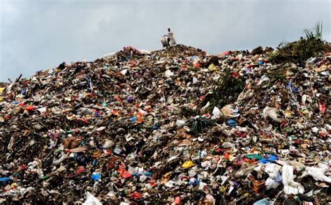 Masyarakat Indonesia Produksi 185 Ribu Ton Sampah Setiap Harinya