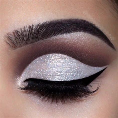 43 Best Lovely Silver Glitter Eye Makeup Idea For Prom And Wedding