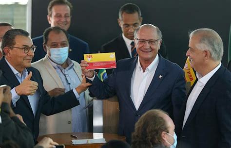 Alckmin Se Filia Ao Psb E Deve Ser O Vice Na Chapa De Lula Diario Da