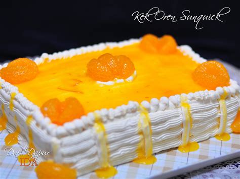 Masukkan esen vanila & oren sunquick. Kek Oren Sunquick