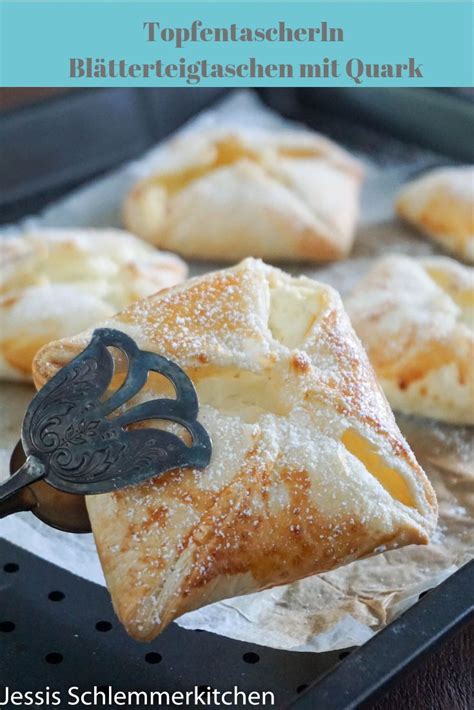 Topfentascherln Blätterteigtaschen mit Quarkfüllung