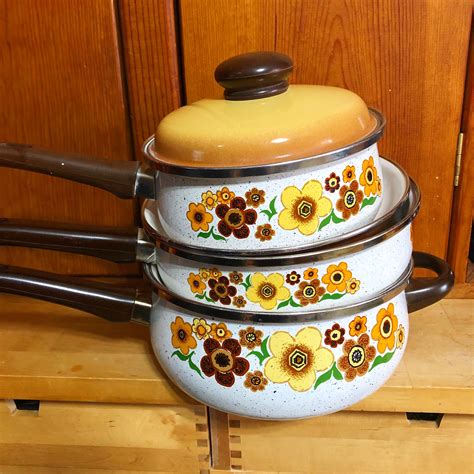 Love These Funky Old Enamel Cookware I Found Thrifting Antique