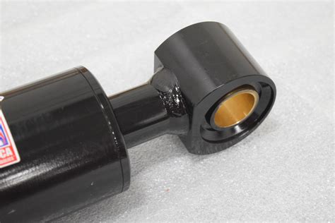 1204088923 | Replacement Hydraulic RH Tilt Cylinder for Bobcat 7235736 ...