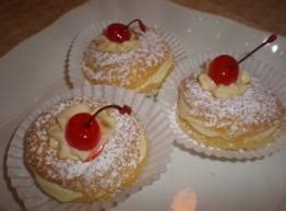 1 click to download our authentic italian, european and canadian menu in pdf format. Angel Pond Cottage: Saint Joseph's Day and Zeppole di San ...