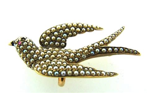 Antique C1900 Victorian 14k Yellow Gold Seed Pearl Bird Brooch Pin