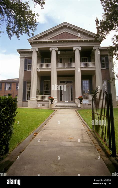 Magnolia Hall Antebellum Home In Hi Res Stock Photography And Images