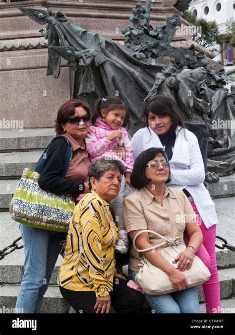 Women Posing People Plaza Grande Quito Hi Res Stock Photography And